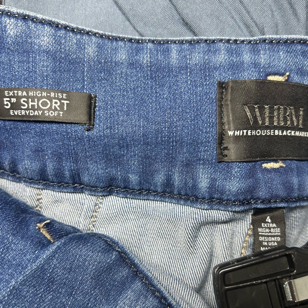 White House Black Market Extra High Rise Utility Short 5” - Picture 6 of 6
